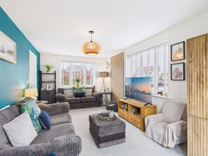 Lounge- click for photo gallery